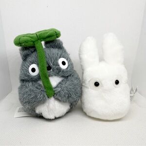 2x Studio Ghibli My Neighbor Totoro 5” Beanbag Plush Gray & White Official NWOT